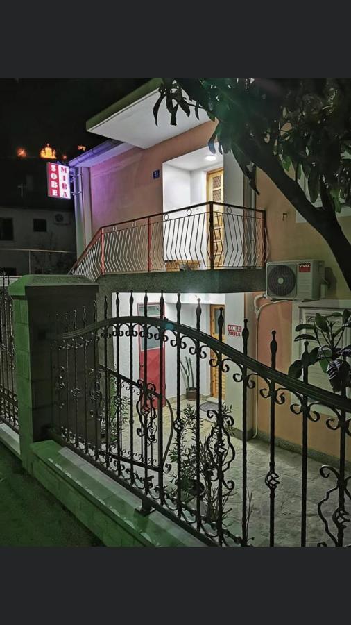 Appartement Sobe Mira à Trebinje Extérieur photo
